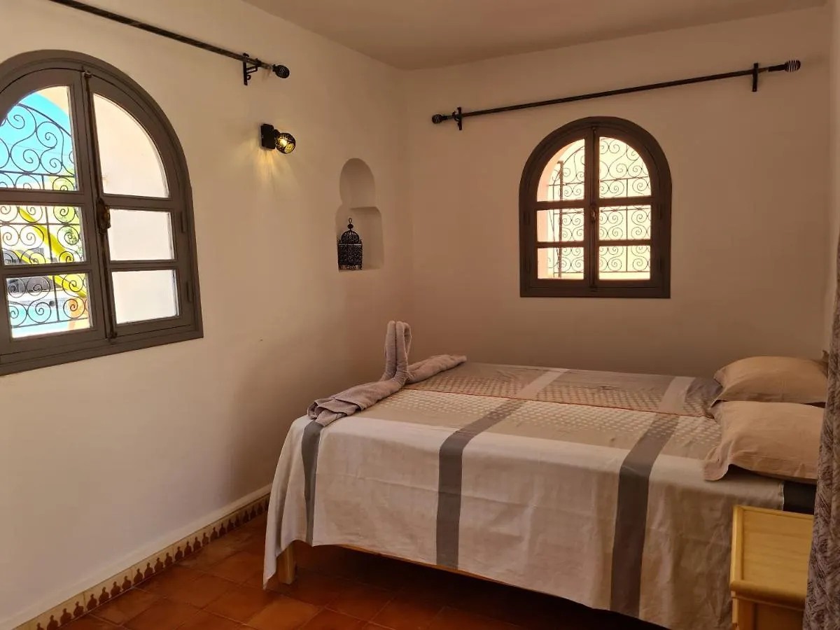 Prázdninový dům Villa Al Kharoube As-Sawíra